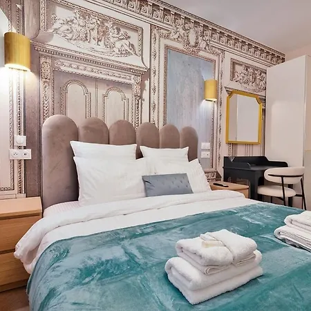Sophie Montorgeuil -2br 6p Wi-fi *