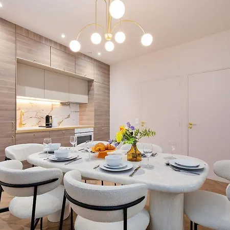Sophie Montorgeuil -2br 6p Wi-fi Apartment *