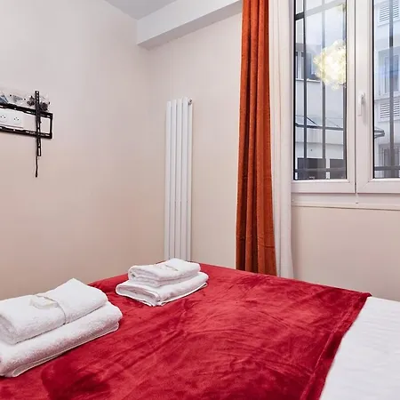 Sophie Montorgeuil -2br 6p Wi-fi Apartment